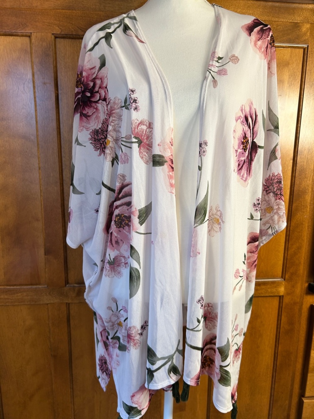 Honeyme Curvy Womens White Sheer Floral Open Front Sleeveless Kimono. Sz XL